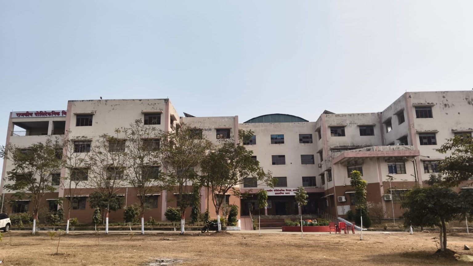 40fdf715 c40a 4207 a45f 69118e4e6dde