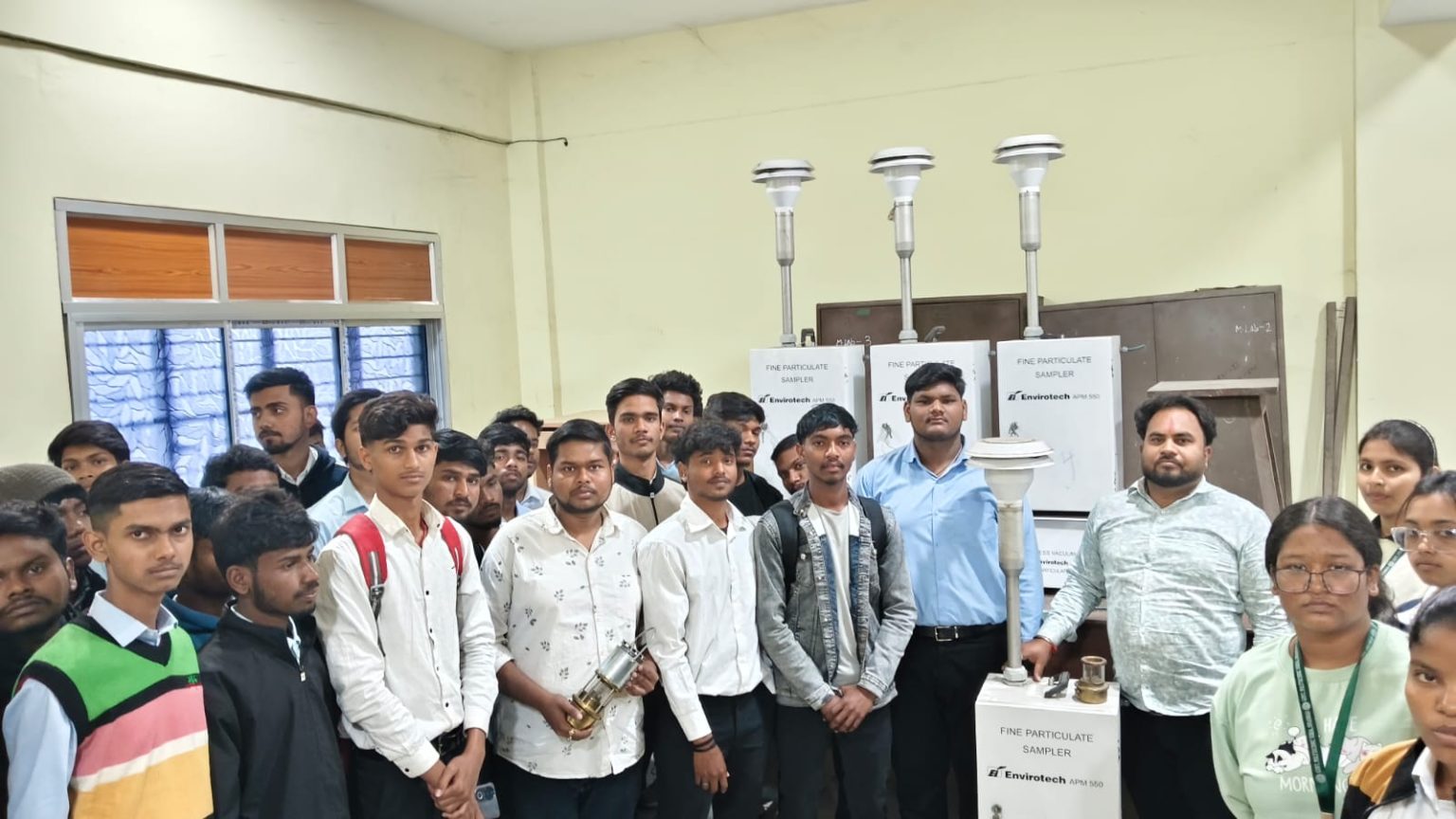 adcbc472 dc45 4ff4 8af0 e963a5a4e1e3